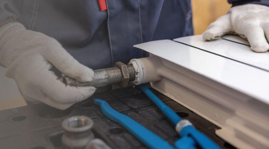 Professional water heater repair services in Lincoln, IL